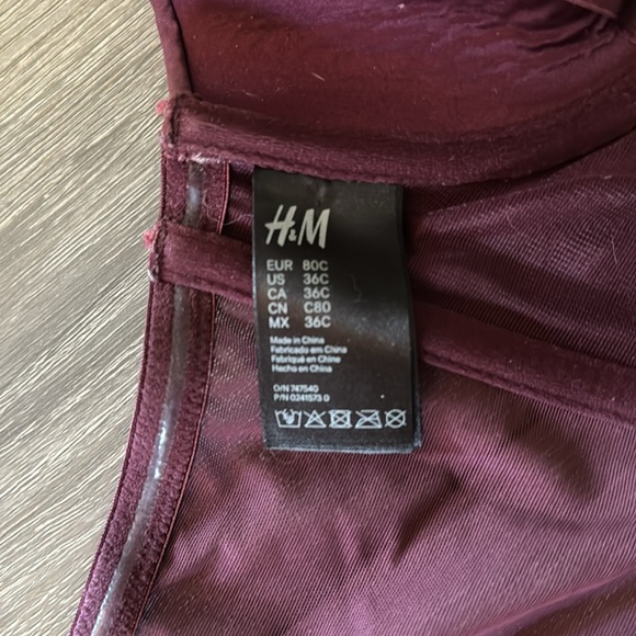 Bra - Picture 3 of 3